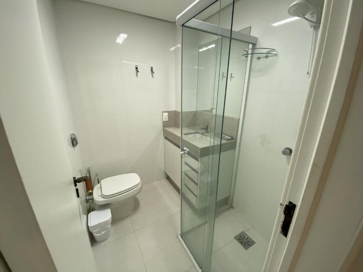 1 Dormitorio A 1 Quadra Da Praia De Jurere Florianópolis Extérieur photo
